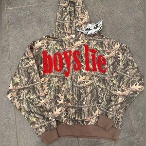 NWT Boys Lie Manhunt Camo hoodie, size XS/S